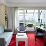 Ξενοδοχείο Berlin Airport - Conference Centre By Ihg 4*