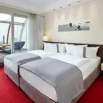 Berlin Airport - Conference Centre By Ihg 4* Schönefeld