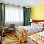 Berlin Airport - Conference Centre By Ihg 4* Schönefeld