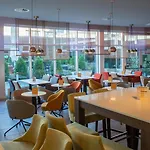 Hotel Berlin Airport - Conference Centre By Ihg