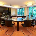 Ξενοδοχείο Berlin Airport - Conference Centre By Ihg 4*