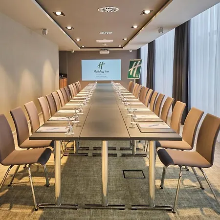 Hotel Berlin Airport - Conference Centre By Ihg