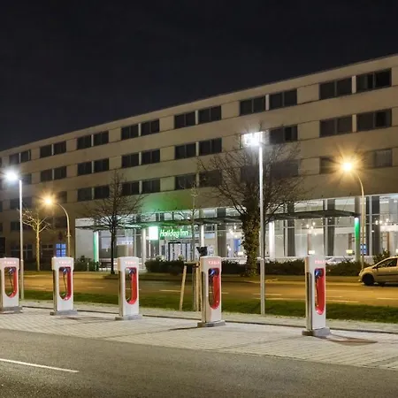 Berlin Airport - Conference Centre By Ihg 4*
