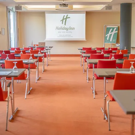 Hotel Berlin Airport - Conference Centre By Ihg 4*