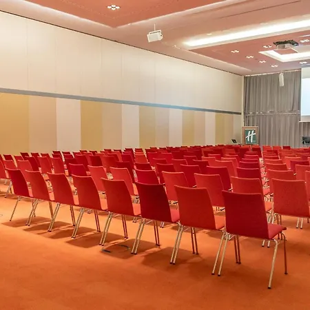 Berlin Airport - Conference Centre By Ihg 4* Schoenefeld