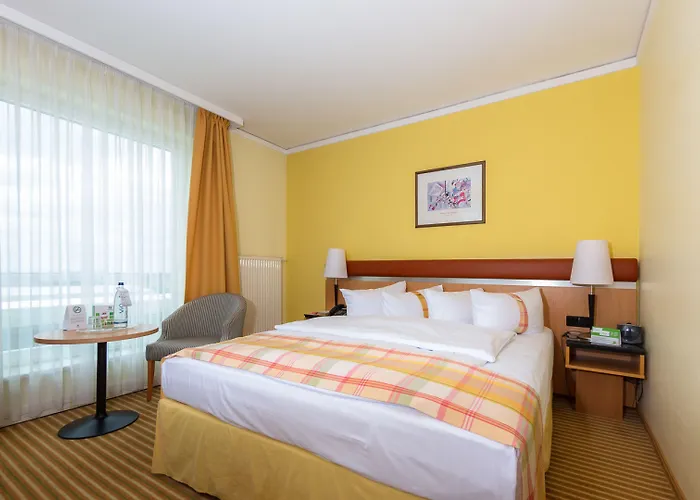 Berlin Airport - Conference Centre By Ihg Hotel