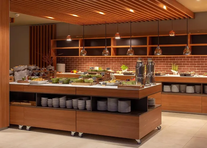 Berlin Airport - Conference Centre By Ihg Schönefeld