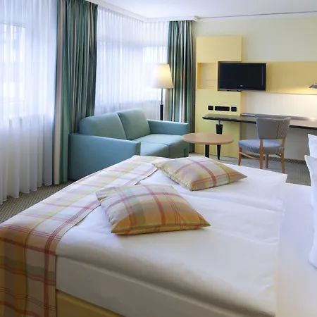 Hotel Berlin Airport - Conference Centre By Ihg