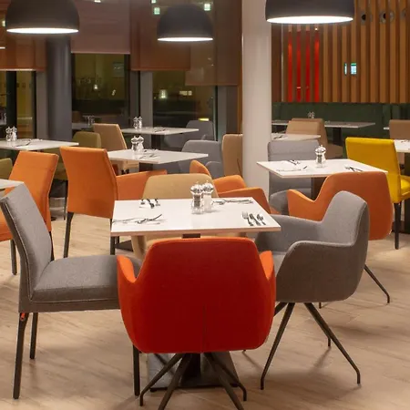 Hotel Berlin Airport - Conference Centre By Ihg Schoenefeld