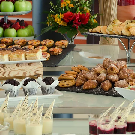 Berlin Airport - Conference Centre By Ihg Hotel Schoenefeld