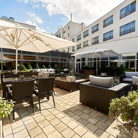 Berlin Airport - Conference Centre By Ihg 4* Schönefeld