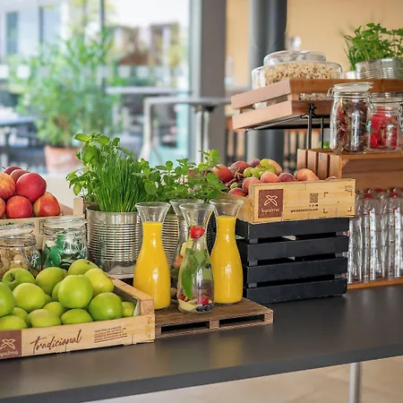 Berlin Airport - Conference Centre By Ihg 4* Schoenefeld