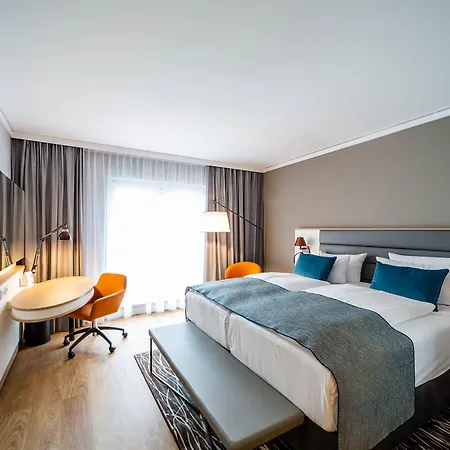 Berlin Airport - Conference Centre By Ihg