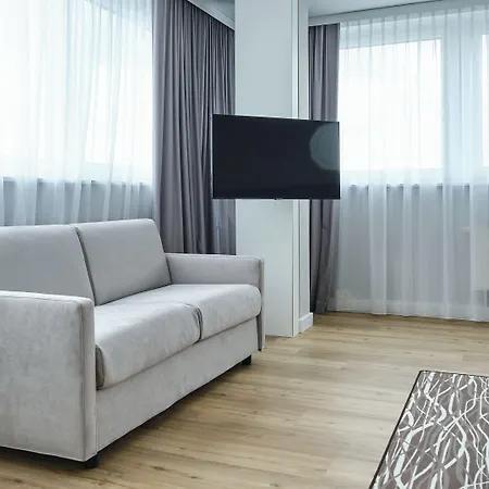 Berlin Airport - Conference Centre By Ihg Hotel Schoenefeld
