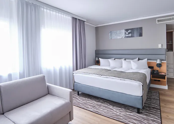 Berlin Airport - Conference Centre By Ihg Hotel Schönefeld