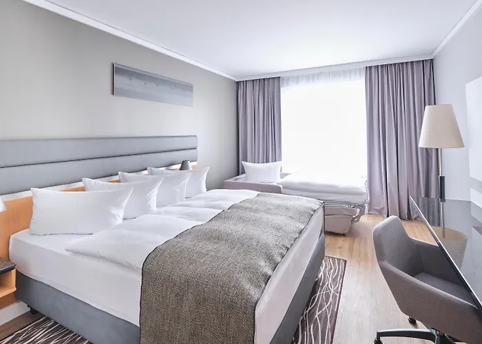 Berlin Airport - Conference Centre By Ihg Schönefeld