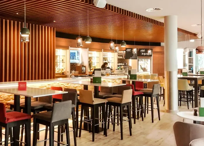 Hotel Berlin Airport - Conference Centre By Ihg Schönefeld