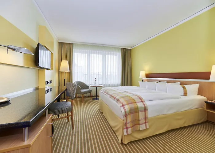 Berlin Airport - Conference Centre By Ihg Schönefeld