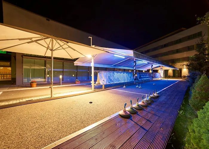 Berlin Airport - Conference Centre By Ihg 4*